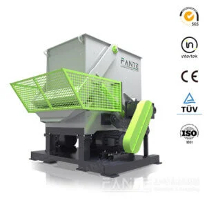 用于塑料、木材和纺织品回收的单轴碎纸机