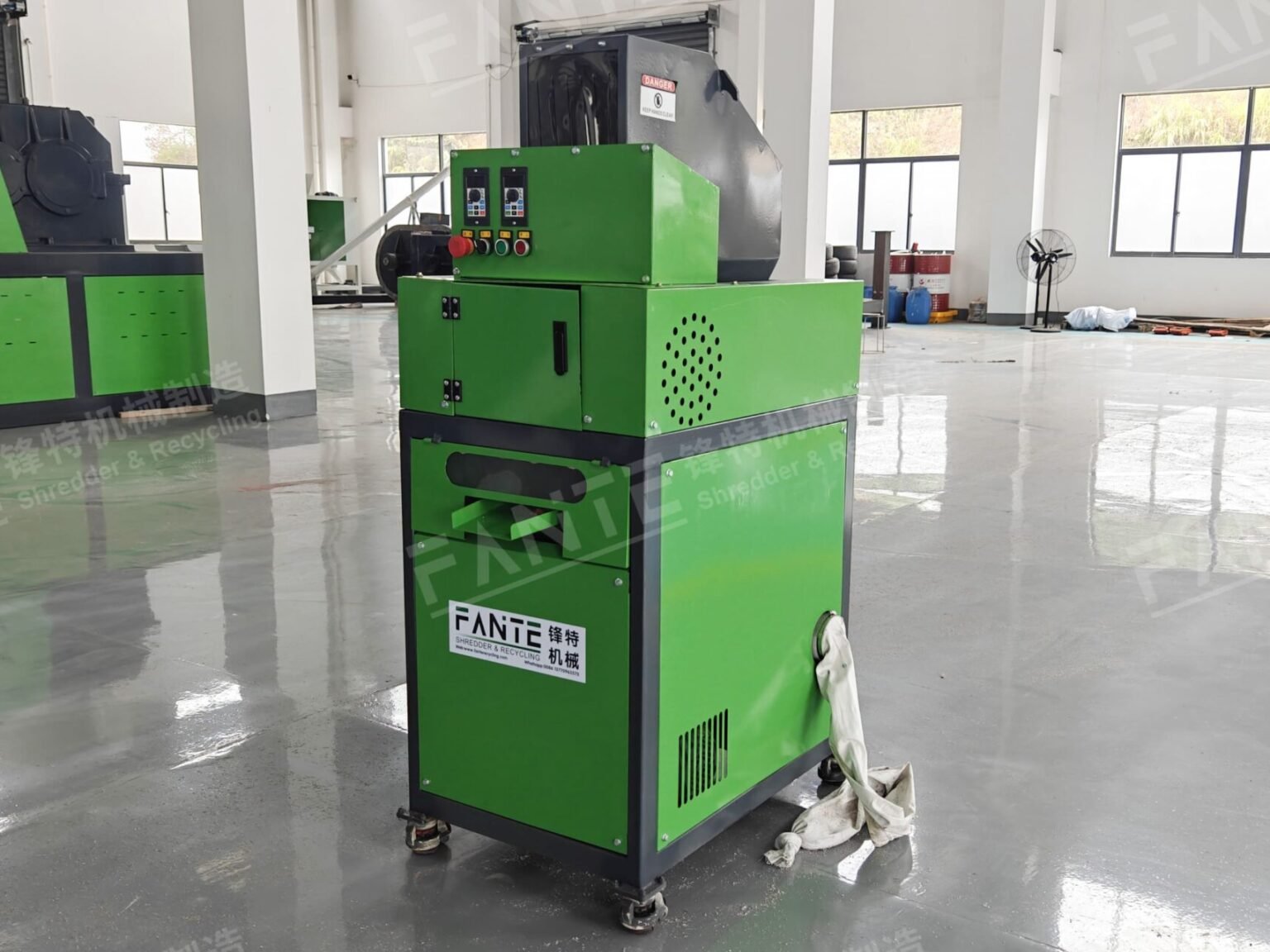 Copper rice machine is a highly efficient piece of equipment specifically designed for the recycling of scrap wires and cables. Employing advanced physical separation technology, it effectively separates copper from the plastic insulation and other materials found in scrap cables, and is capable of processing a wide variety of cables, including communication lines, automotive wiring, and appliance cords.