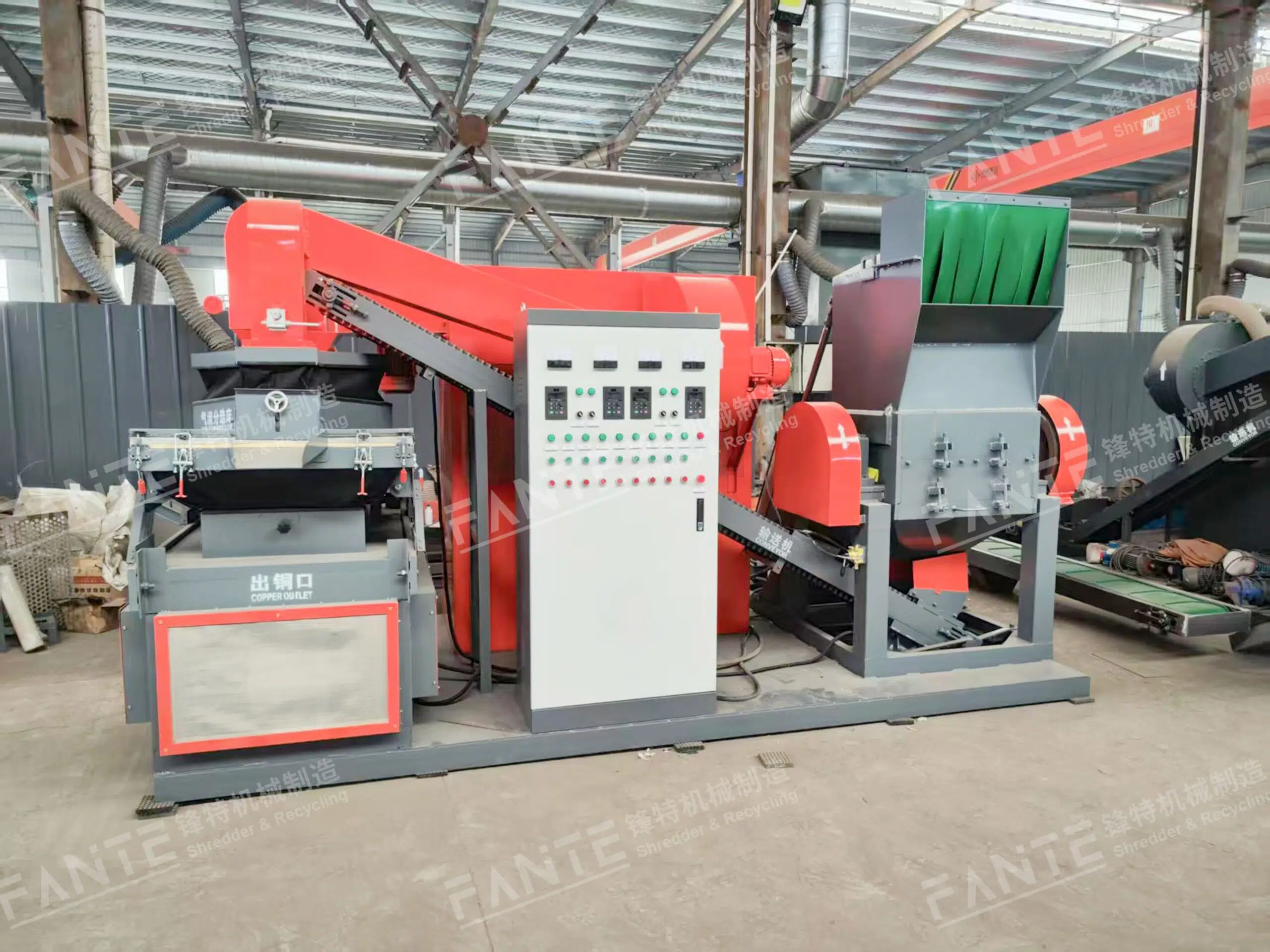 Using state-of-the-art technology, including crushing, magnetic separation, air separation, and electrostatic separation, waste wire recycling system efficiently separates metal from insulating materials in waste wires.